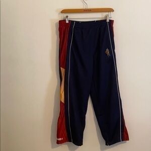 AND ONE MEDIUM BLACK SWEATPANTS